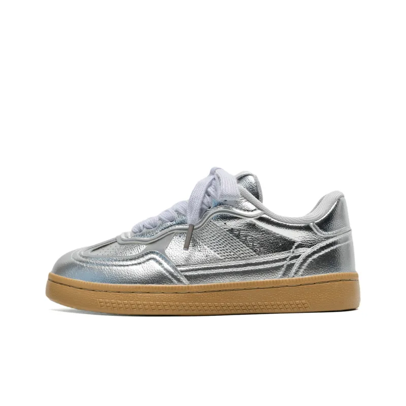 ABCIO Anti-Slip And Wear-Resistant Support Height Increasing Low-Top Skateboard Shoes Box Included Women's-9