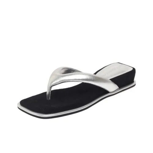 Schilling Flip Flops Women's