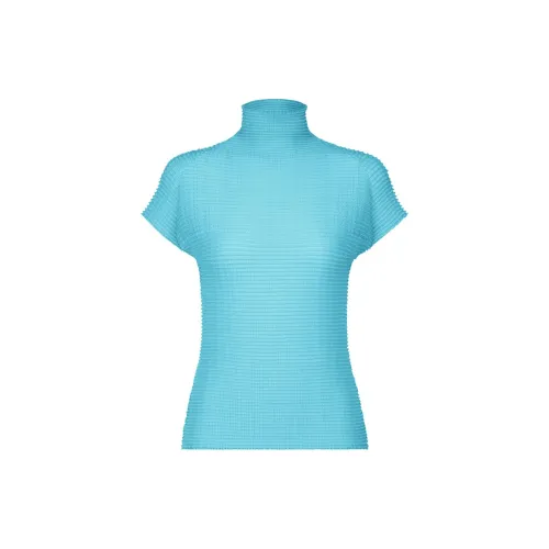 ISSEY MIYAKE T-Shirts Women's Sky Blue