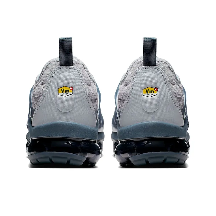Nike Air VaporMax Plus Wolf Grey Dark Grey White-3