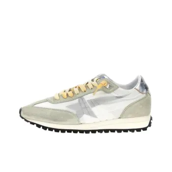 Golden Goose Low Top Casual Shoes Men's White