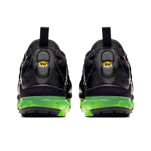 Nike vapormax plus black volt best sale