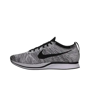 Nike Flyknit Racer Oreo