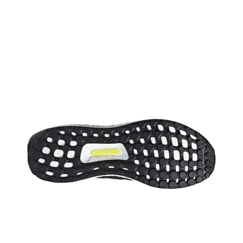 Adidas Ultra Boost 4.0 Nyc Bodegas Special Edition With Accessories-3