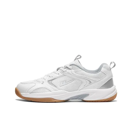 Warrior Balance Wear Resistant Lightweight Breathable Slip Resistant Low Top Badminton Shoes Men's White Silver