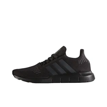 Adidas Swift Run Triple Black