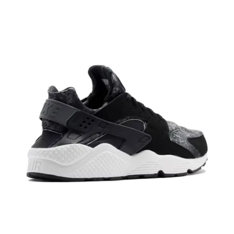 Nike Air Huarache Black Snow Camo-3