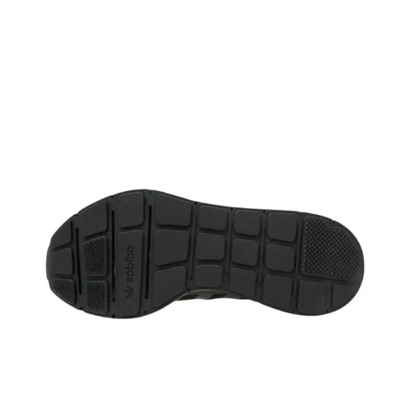 Adidas Swift Run Triple Black-3