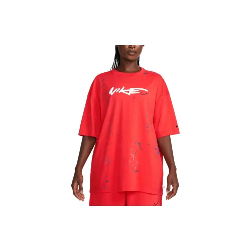 Nike Sportswear T-Shirts Women's Light Red