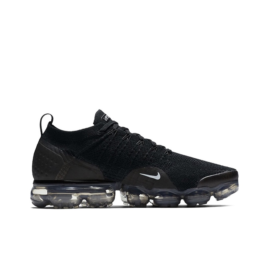 air vapormax 2 black white
