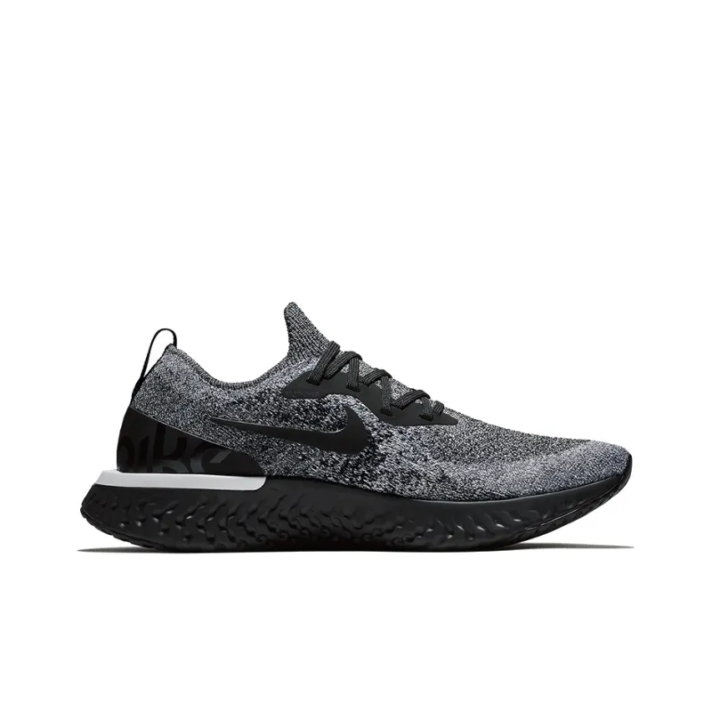 Nike Epic React Flyknit Cookies & Cream-1