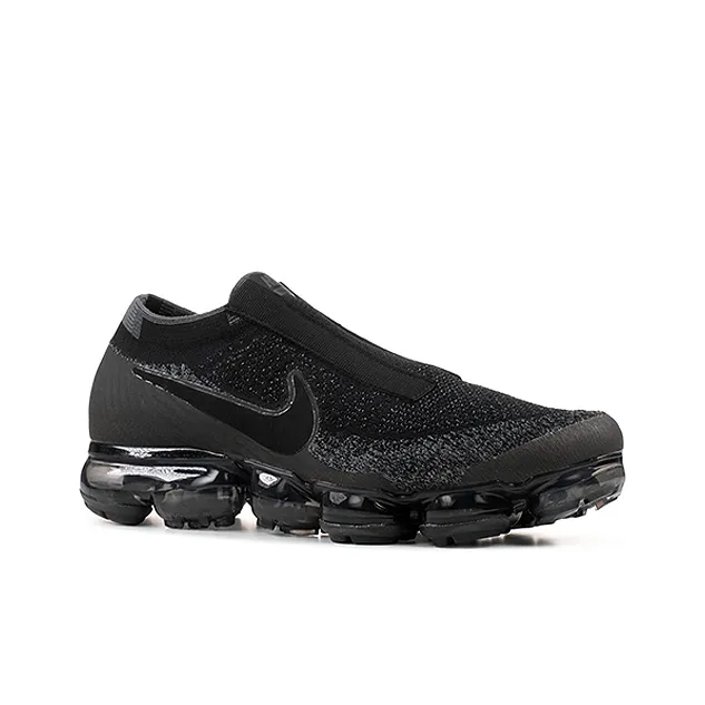 Nike Air VaporMax Se Laceless Triple Black-1