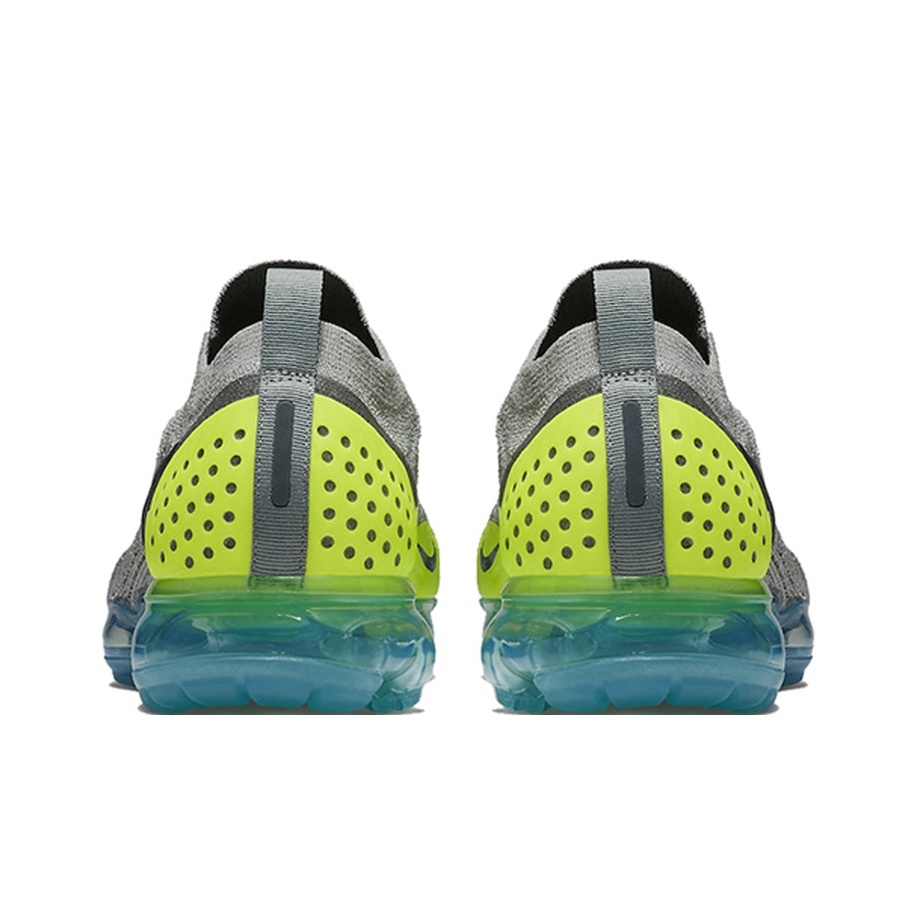 yellow nike vapormax moc 2