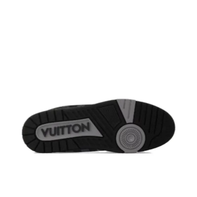 LOUIS VUITTON Trainer Abrasion Resistant Breathable Low Top Skateboard Shoes Unisex Black-4