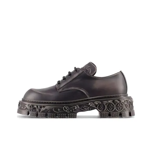 LOUIS VUITTON Men's Casual Shoes Men Low-Top Black