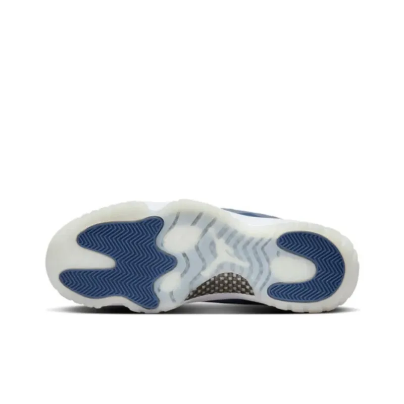 JORDAN 11 Retro Low Diffused Blue-4