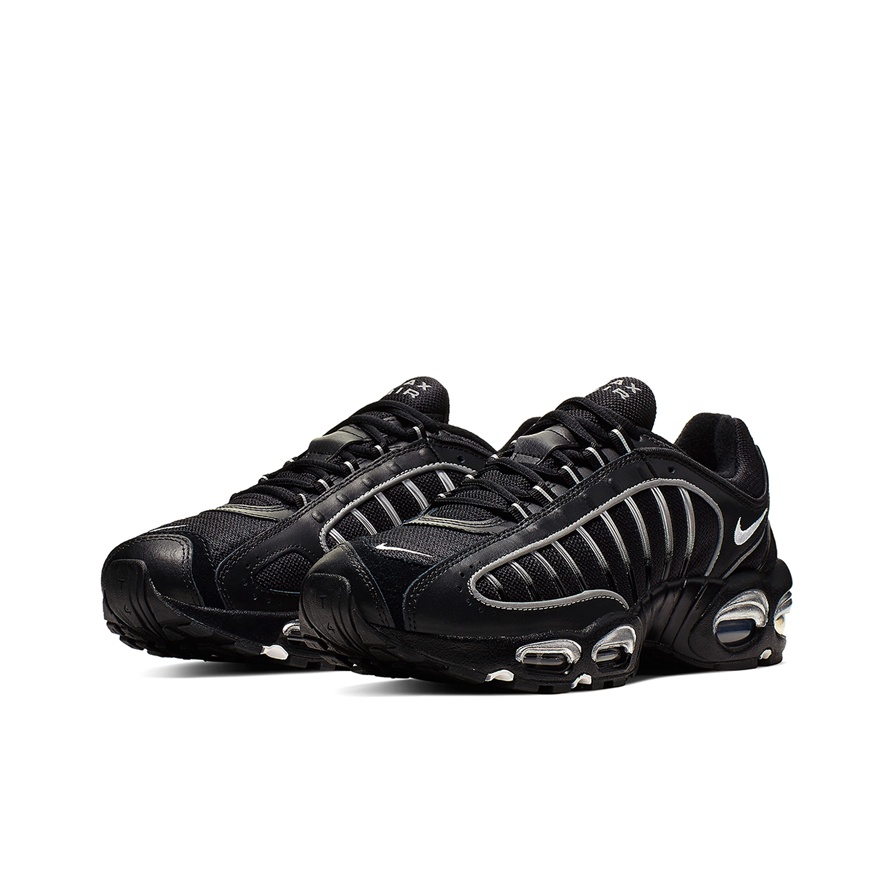 black nike air max tailwind