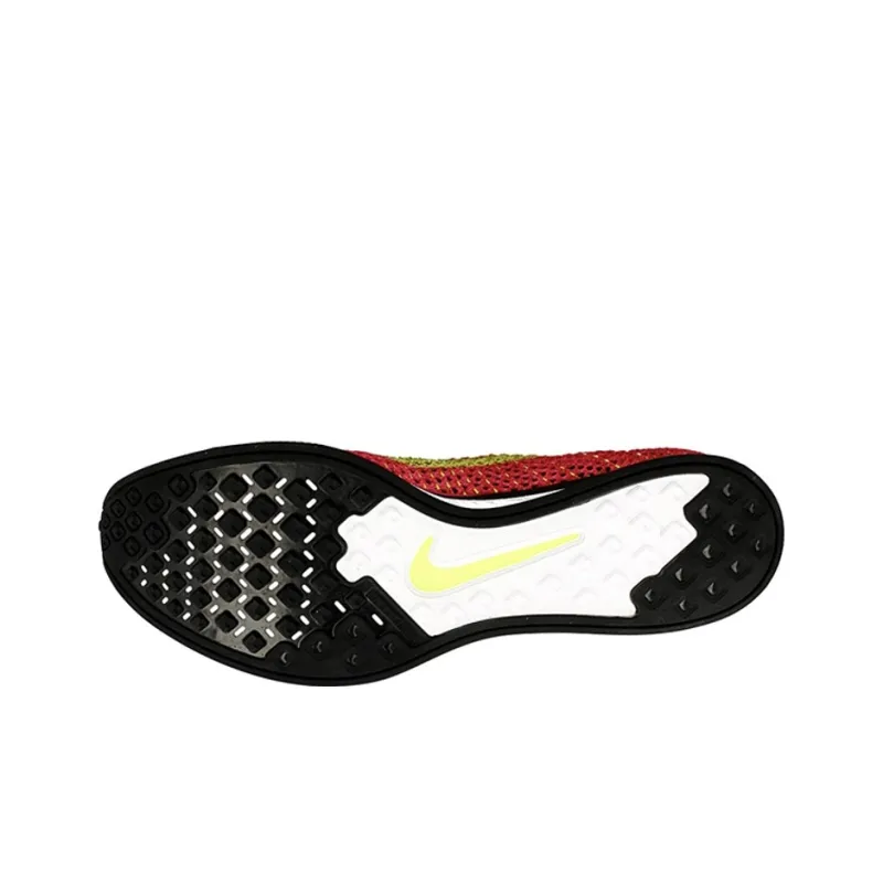 Nike Flyknit Racer Fireberry-3