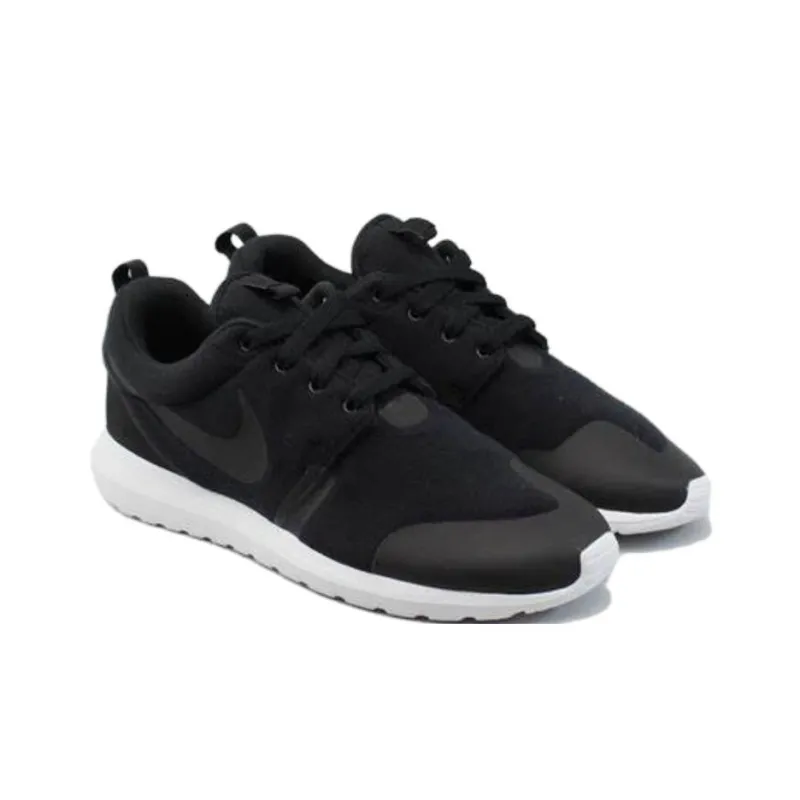 Nike Roshe Run Tech Fleece Black-2