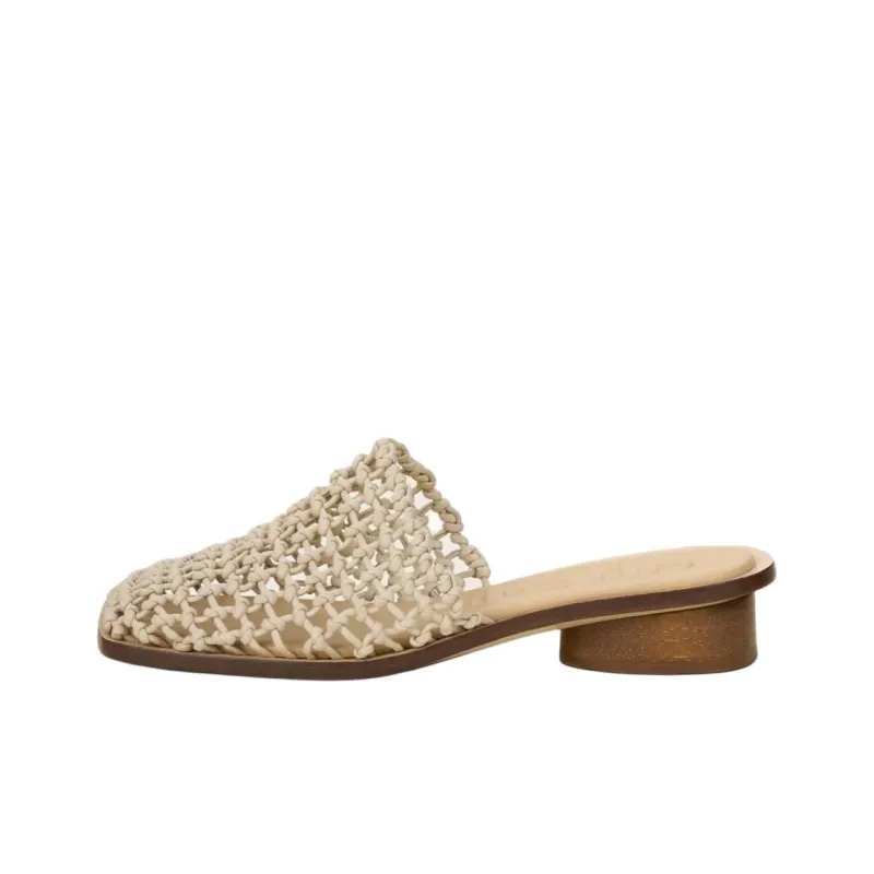 CULT GAIA Closed Toe Slippers Women's Beige-0
