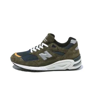 New Balance 990v2 Madness Olive