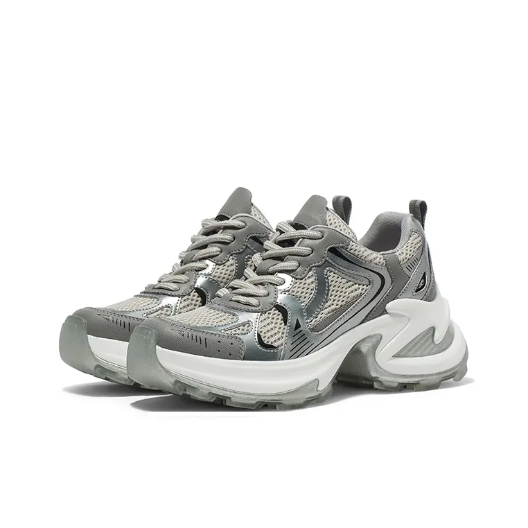 Coup De Foudre Lightweight Low-Top Chunky Sneakers Women's-6