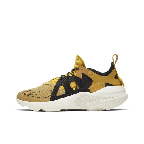 Nike Huarache Type Club Gold