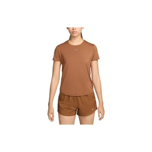 Nike T-Shirts Women's Light British Tan