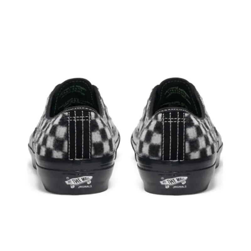 Vans Authentic Vault Og Lx X Concepts 'Black White'-5