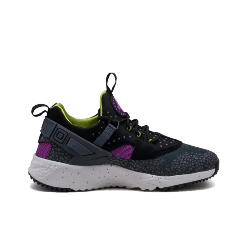 Nike Air Huarache Utility 'Medium Berry'-1