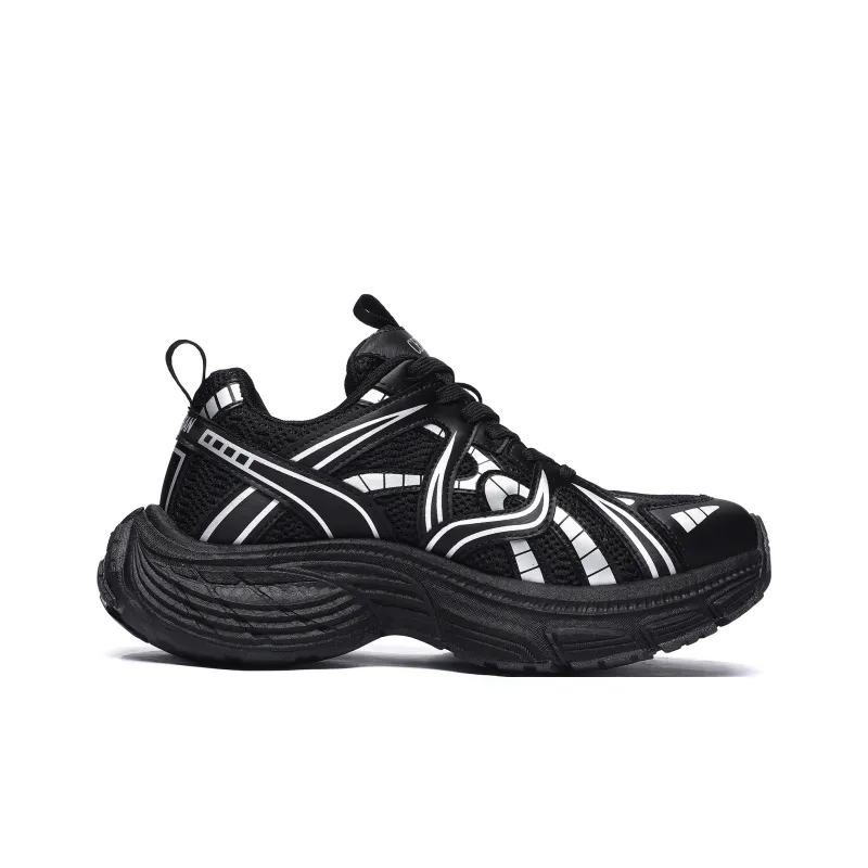 CEDAR HAN Chunky Sneakers Unisex Low Top Black-1