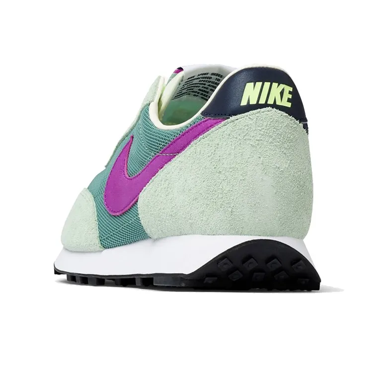 Nike Daybreak Silver Pine Hyper Violet-3