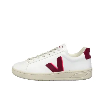 VEJA Logo Patch Lace Up Sneakers
