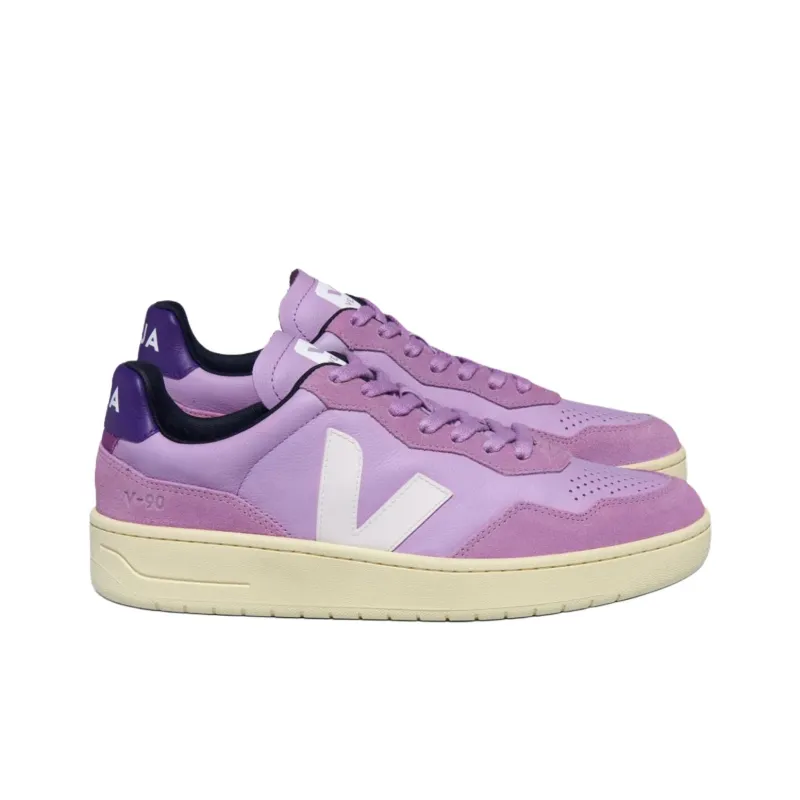 VEJA V90 Sneakers-2