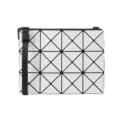 ISSEY MIYAKE Lucent Gloss Mix Shoulder Bags