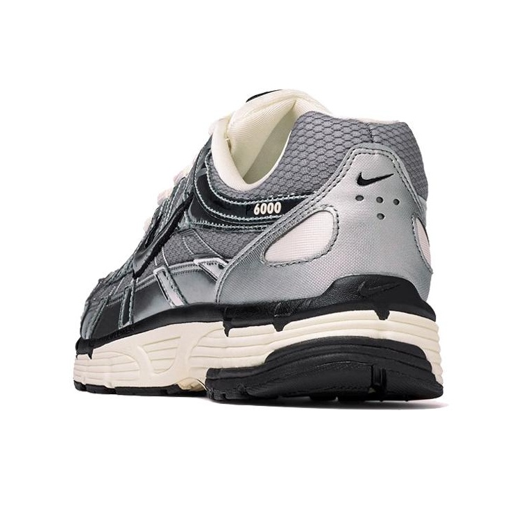 フィリピン　約6000　ペソ NIKE X CORTEIZ AIR MAX 95 “BATMAN”✨