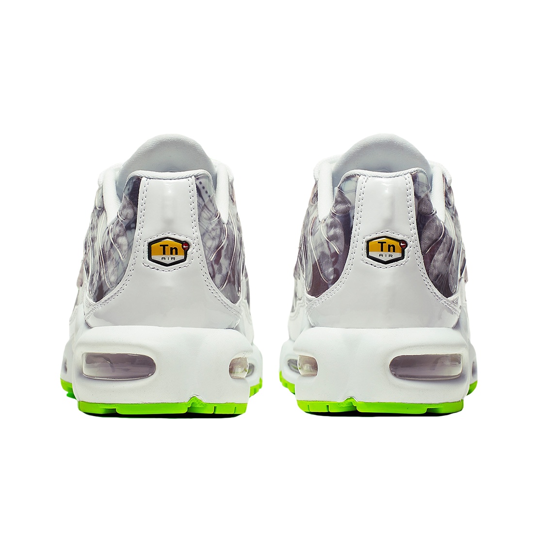 Air max plus running shoes hotsell