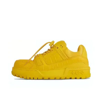 LOUIS VUITTON Lv Trainer Maxi Sneaker Yellow