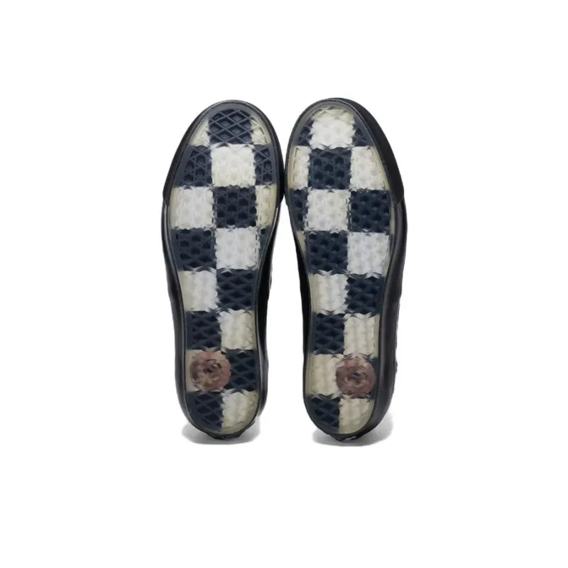 Vans Authentic Vault Og Lx X Concepts 'Black White'-6