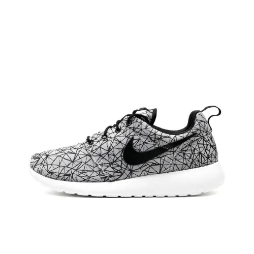 Nike Roshe Run Geometric Pack White