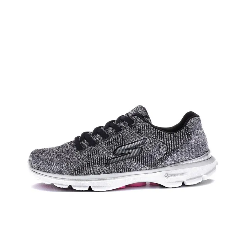 Skechers Go Walk 3 Cushioning Anti-Slip And Wear-Resistant Low-Top Casual Shoes Women's Black White-0