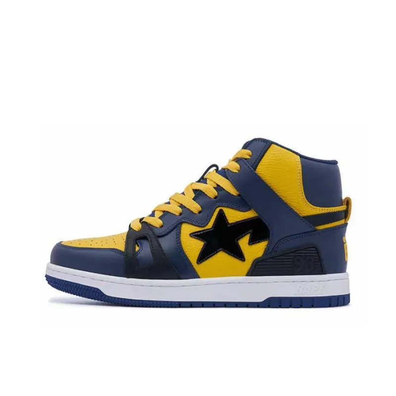 A BATHING APE® Logo-patch Leather Sneakers-0