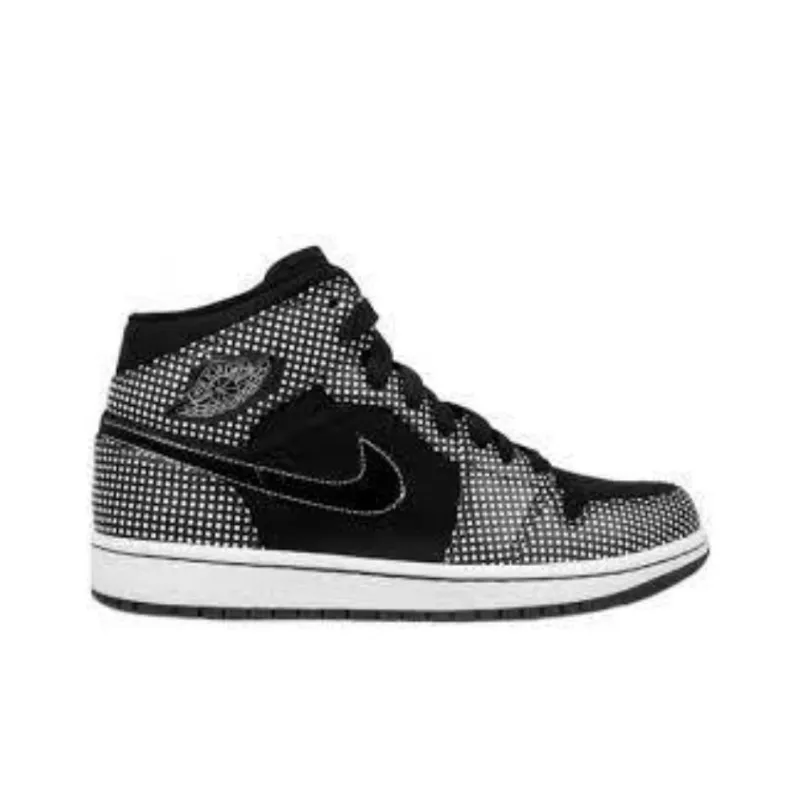 Jordan 1 Retro Polka Dot Black White-1