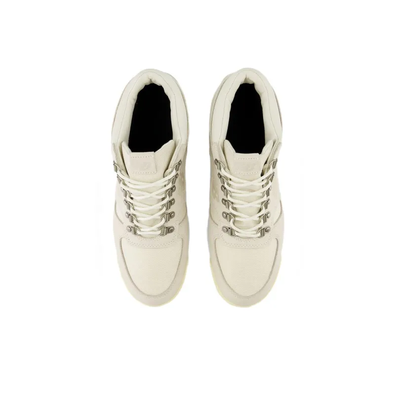 New Balance Rainier Gore Tex Off White-3