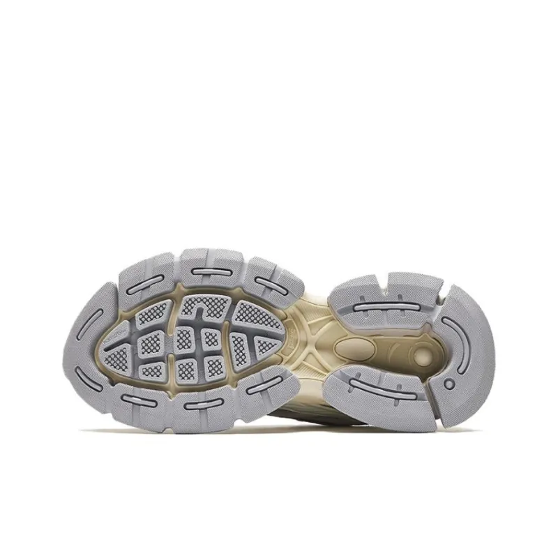 Anta Slip-Resistant Low-Top Running Shoes Men's Beige Gray-4