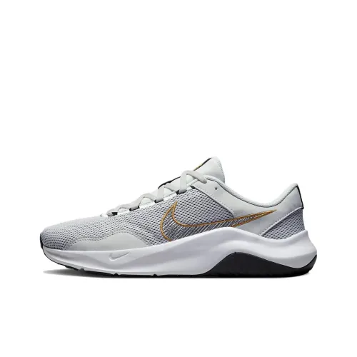 Nike Legend Essential Training Shoes Men Low-Top Gray