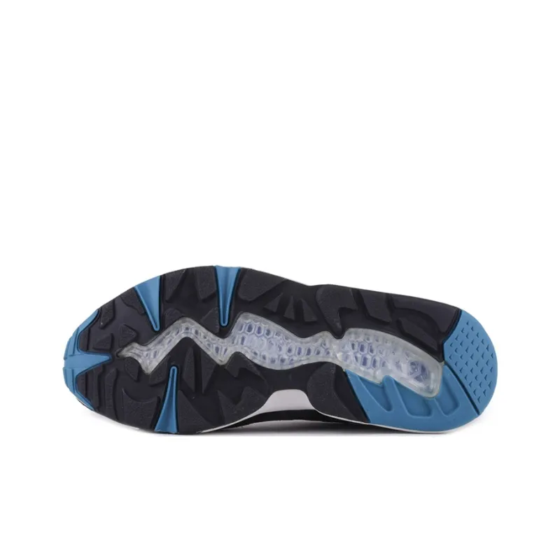 PUMA Trinomic R698 Low Top Black/White-4