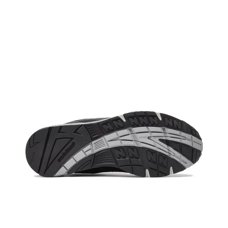 New Balance 991 MiUK Black Magnet Smoked Pearl-5