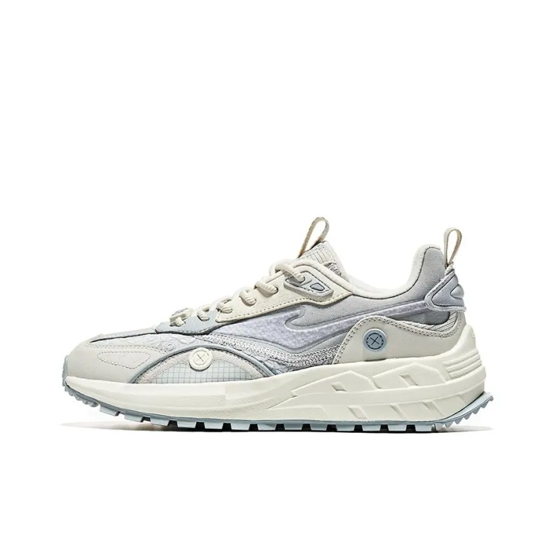 Erke Big Show Hongrabbit Anti Slip Wear Resistant Low Top Sports Casual Shoes Women's Gray-0