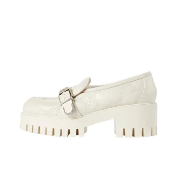 GUCCI GG Matelassé Loafers